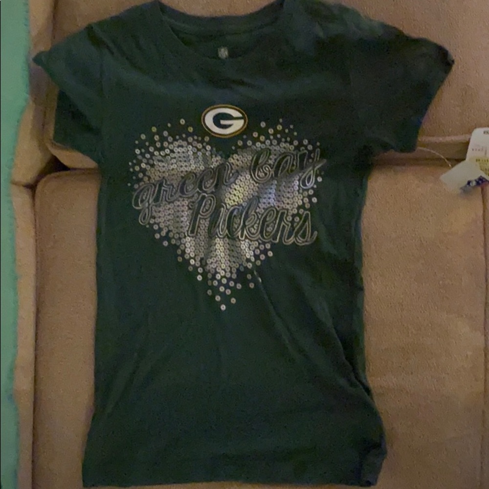 Girls Packers top. New with Tags size 10/12